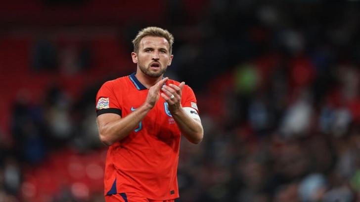 Harry Kane playing for England
